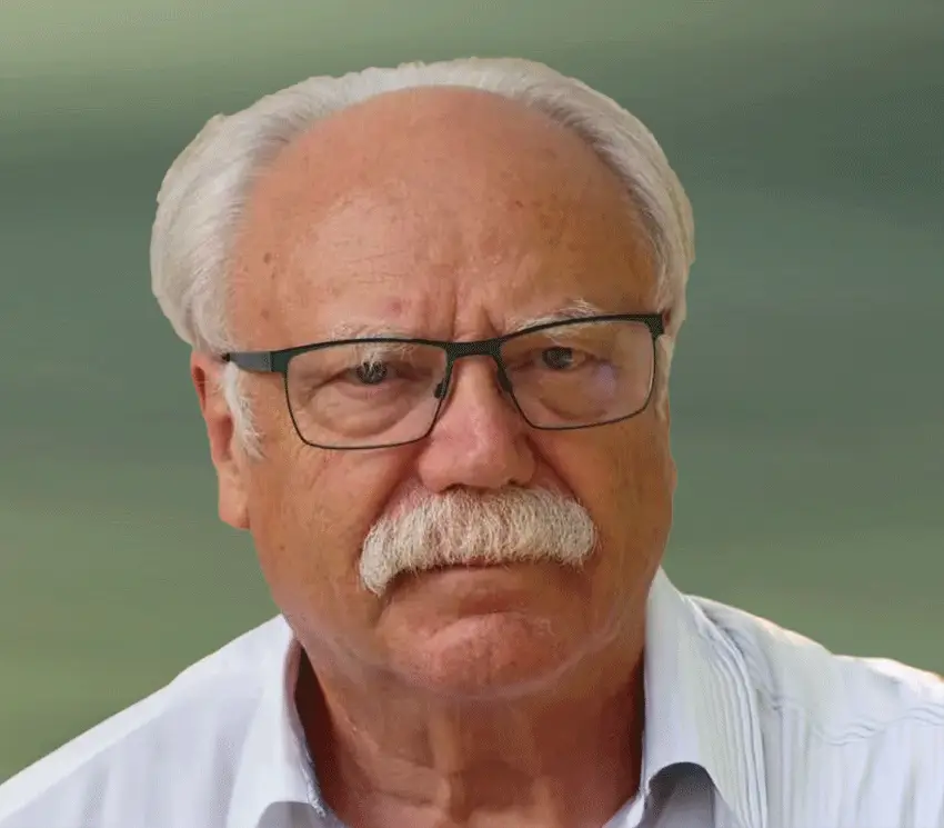 Walter, Experte für Sucht und Schlaf bei der ErVer Unternehmensberatung